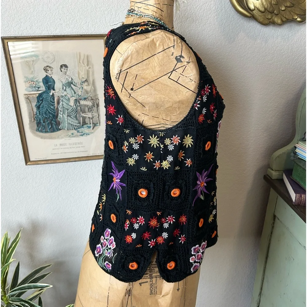 Jenni Max Y2K Black Colorful Crochet Embroider Sequin Silk Blend Boho Blouse XL - Picture 3 of 9